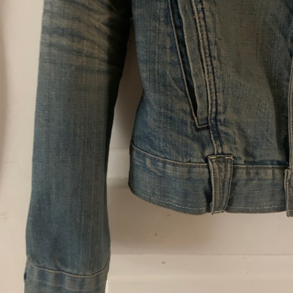 THE PERFECT JEAN JACKET - Picture 4 of 5